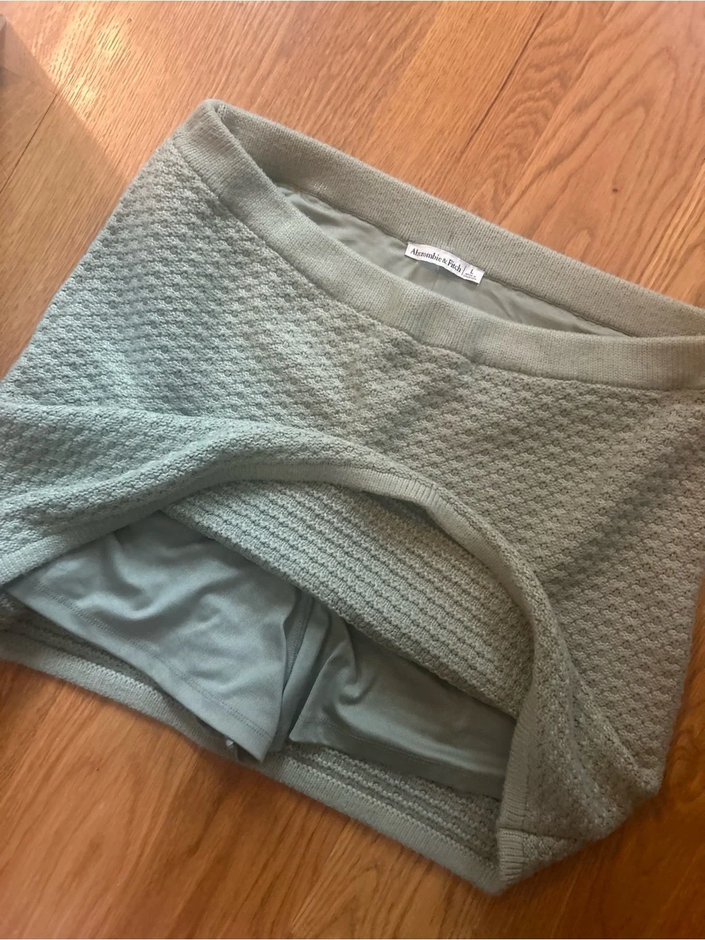 Abercrombie Green Textural Sweater Jacket & Mini Skort Set Size L
